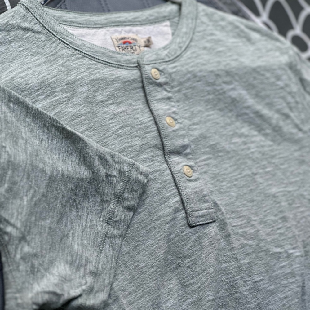 SOLD!!! Green Faherty 3 button polo - Picture 1 of 8